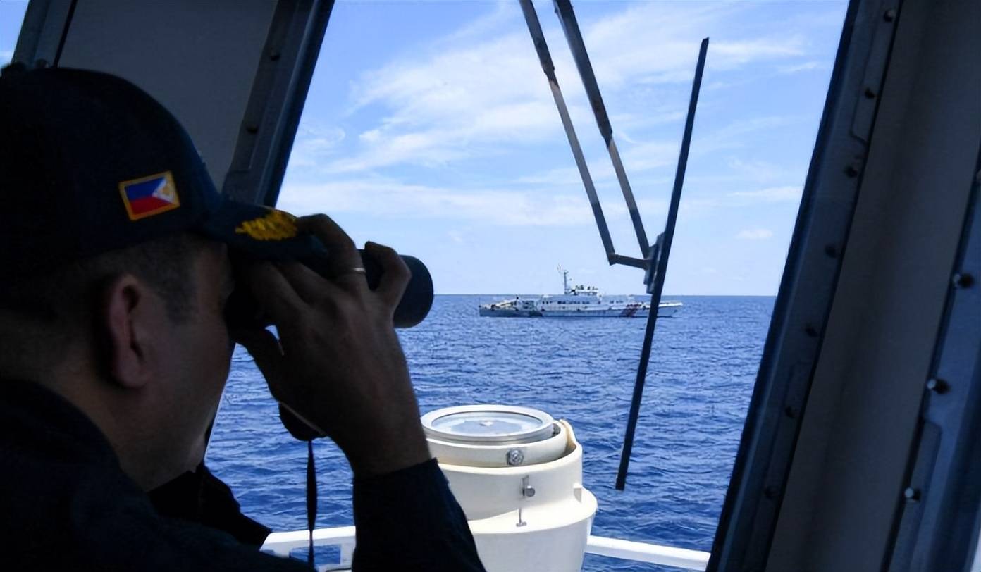 我外交部正面回击菲律宾后，菲炮艇硬闯黄岩岛，这次中方先发制人
